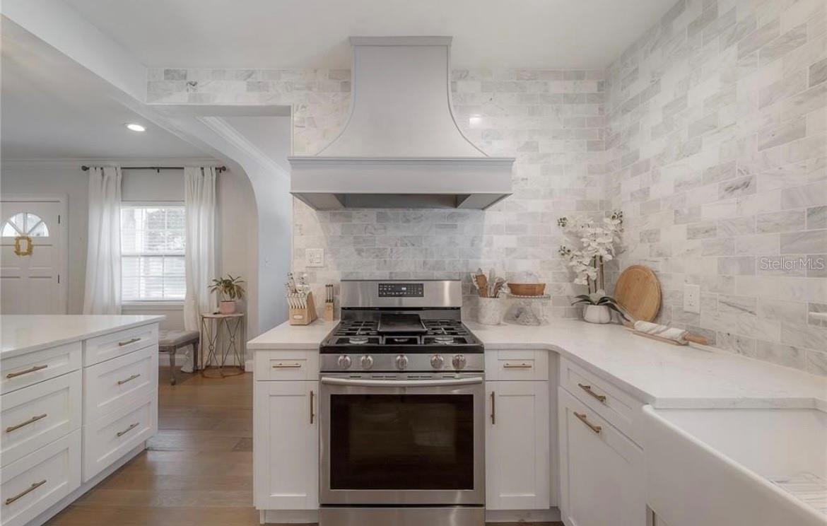 BAYSHORE BEAUTIFUL SUB - Residential