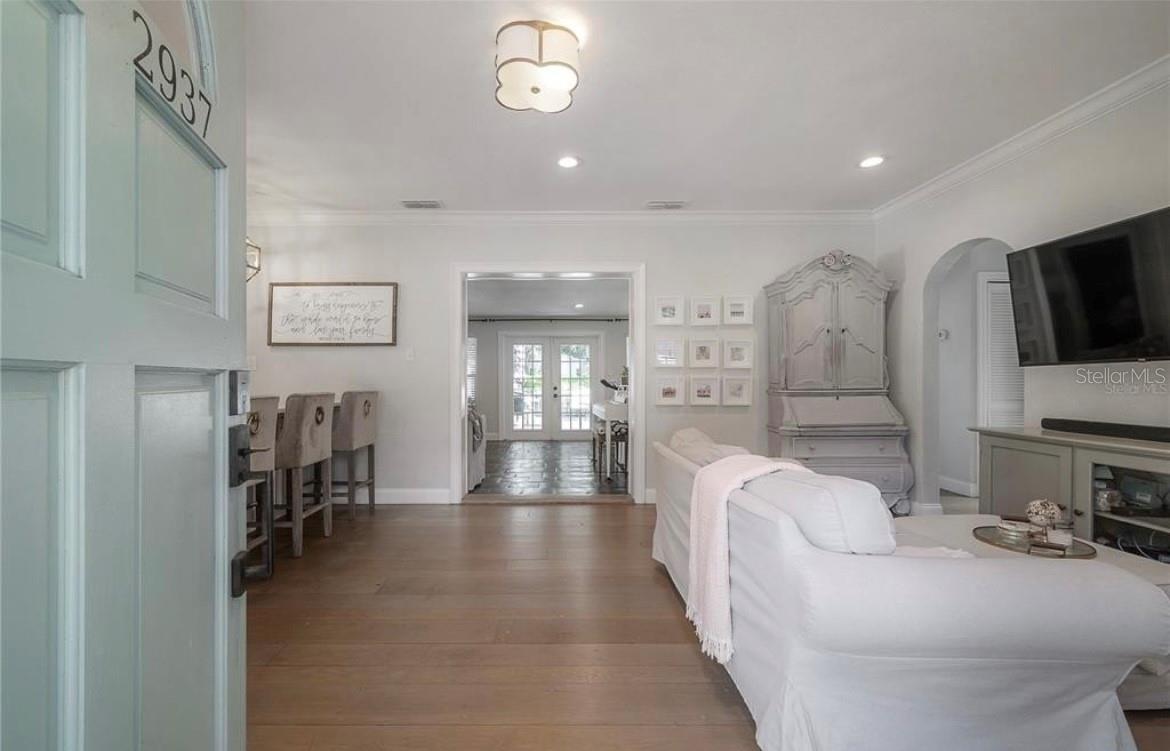 BAYSHORE BEAUTIFUL SUB - Residential