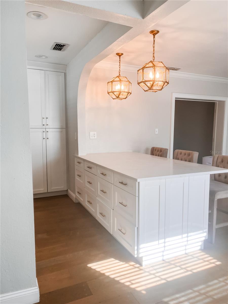 BAYSHORE BEAUTIFUL SUB - Residential