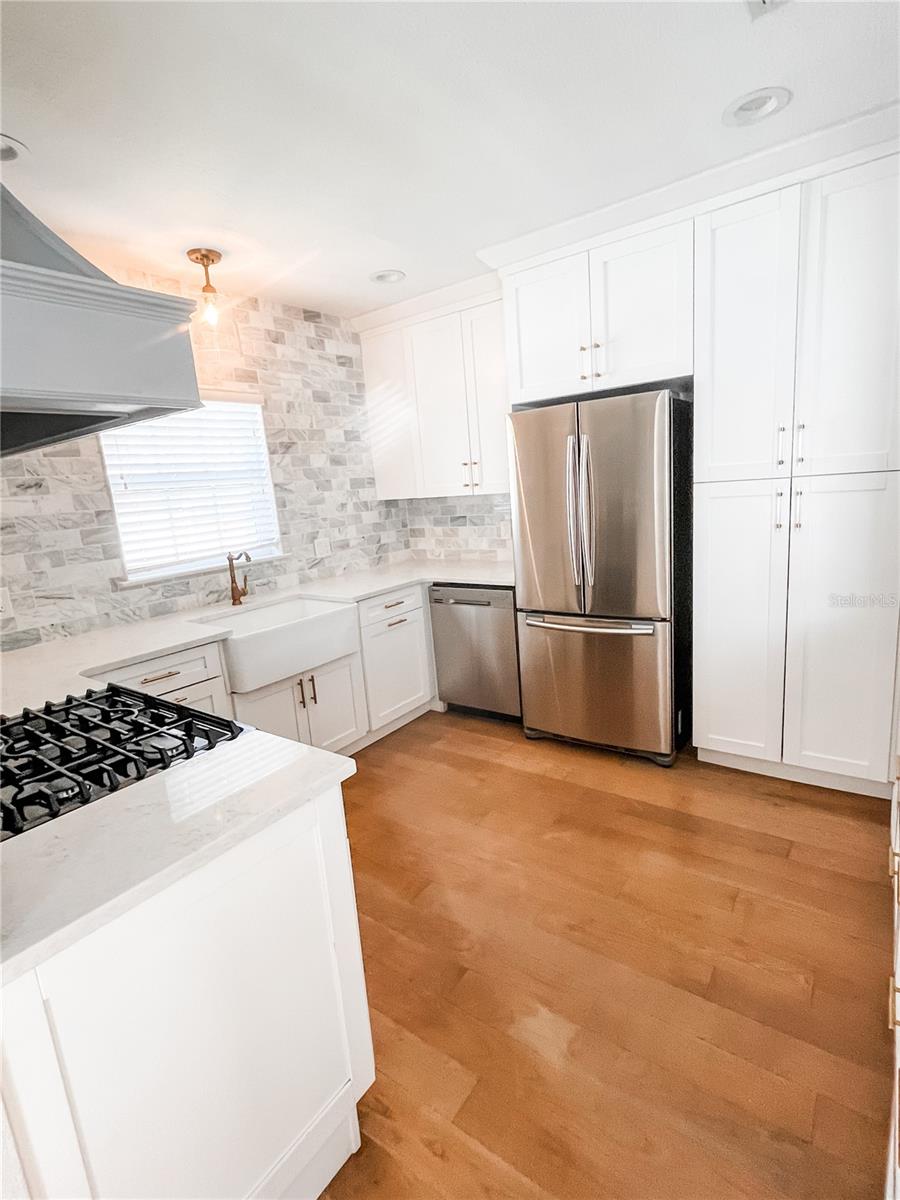 BAYSHORE BEAUTIFUL SUB - Residential