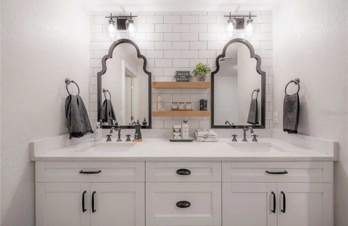 BAYSHORE BEAUTIFUL SUB - Residential