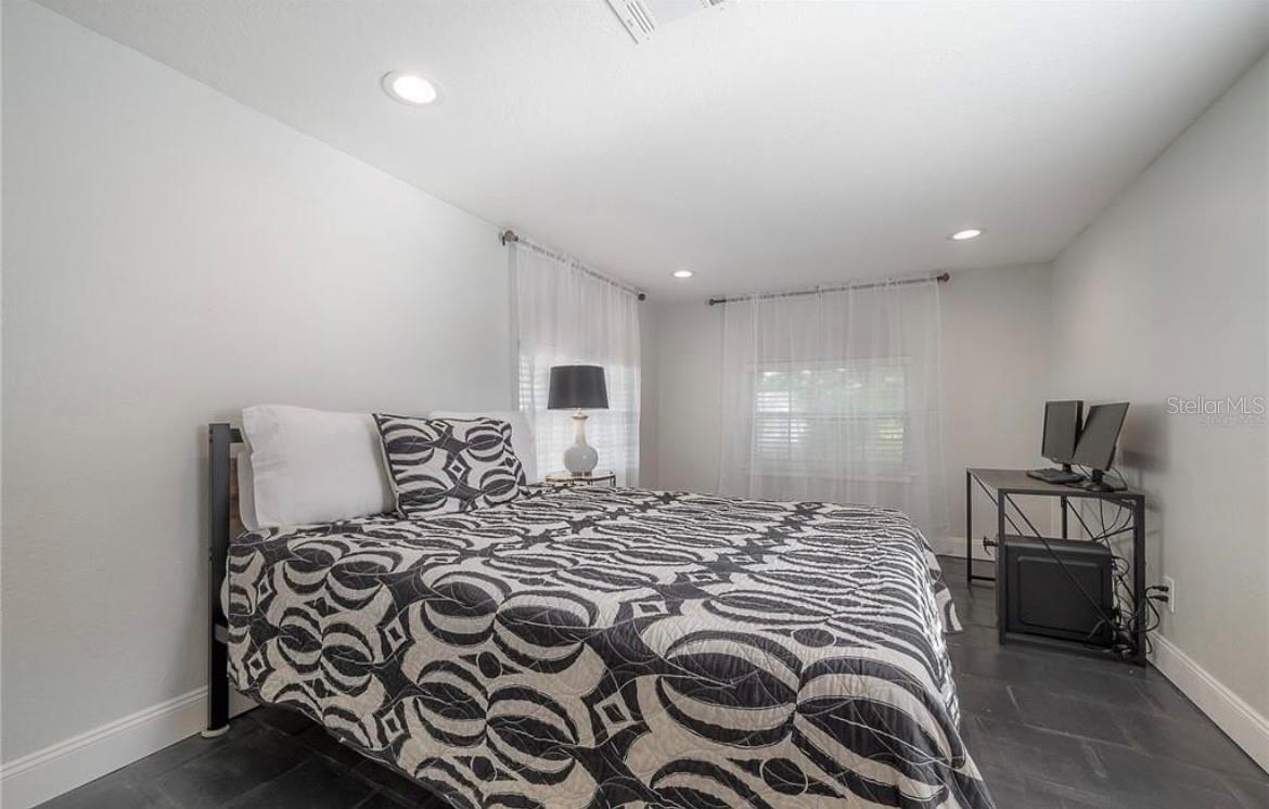 BAYSHORE BEAUTIFUL SUB - Residential