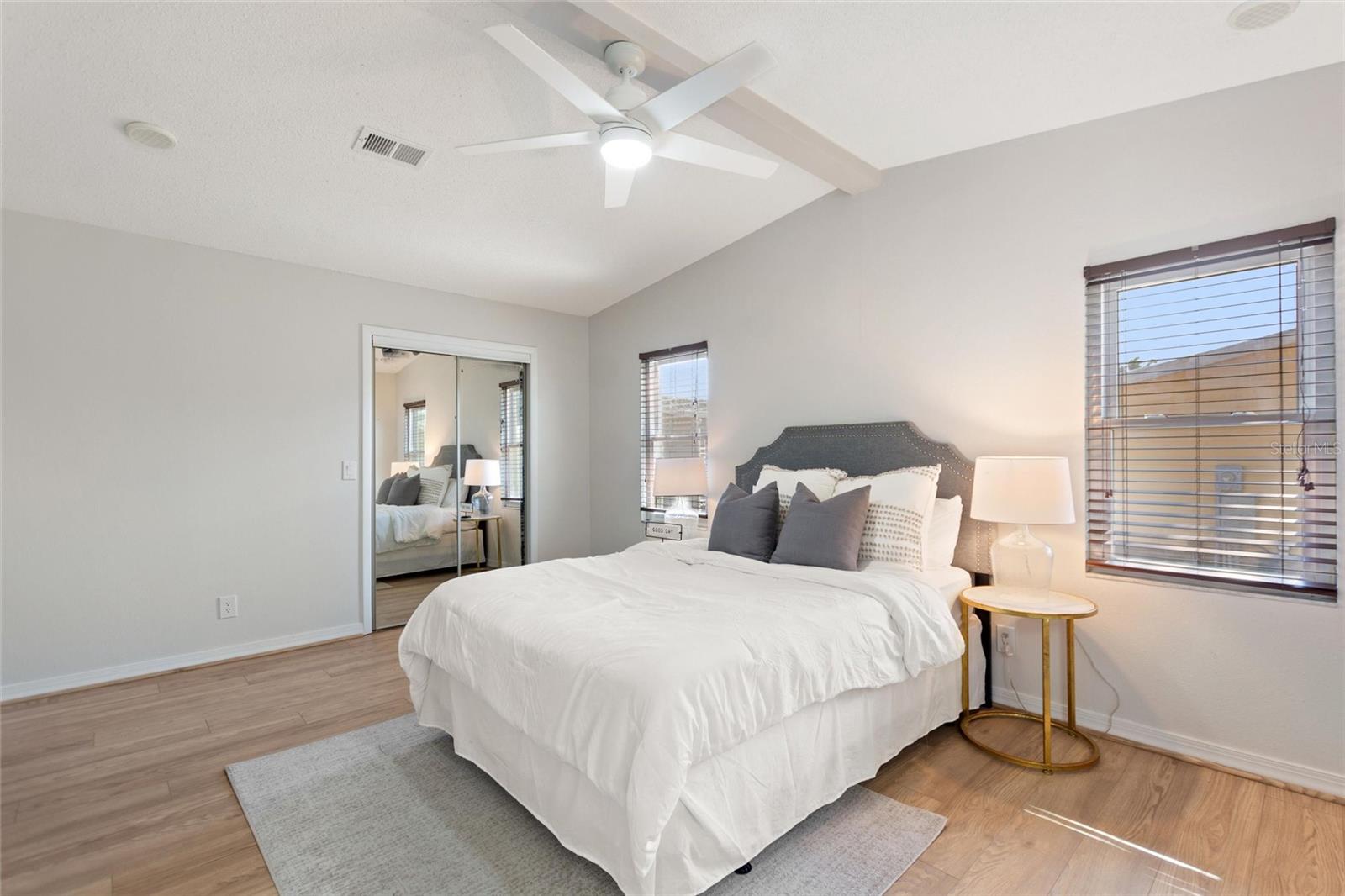 LADY LAKE ORANGE BLOSSOM GARDENS UNIT 12 - Residential