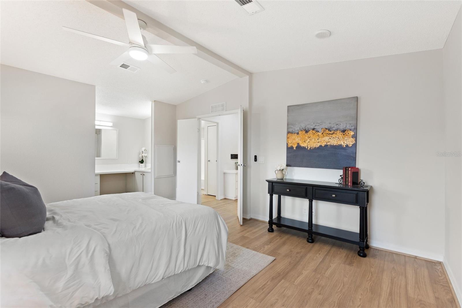 LADY LAKE ORANGE BLOSSOM GARDENS UNIT 12 - Residential