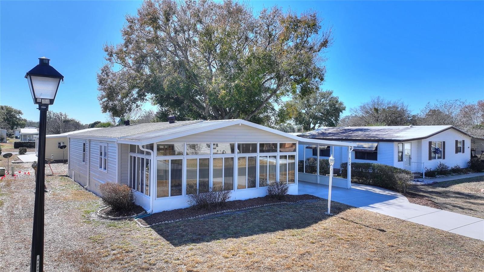 LADY LAKE ORANGE BLOSSOM GARDENS UNIT 12 - Residential