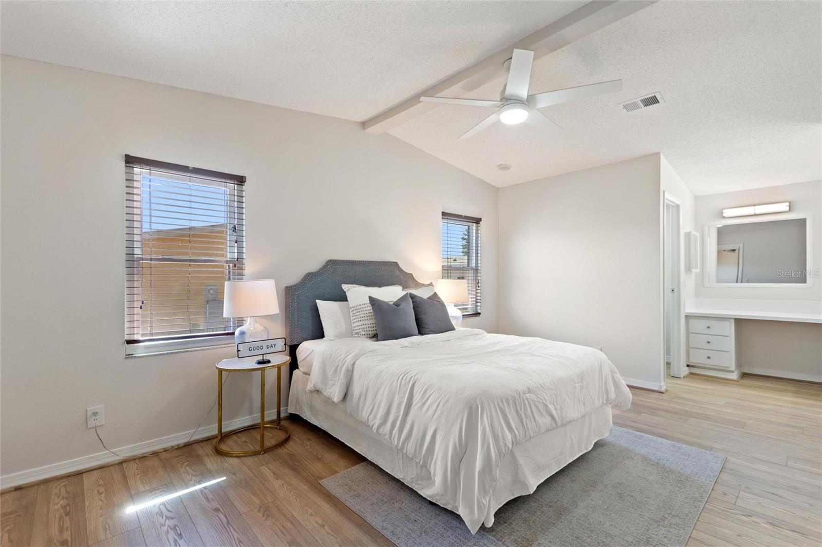 LADY LAKE ORANGE BLOSSOM GARDENS UNIT 12 - Residential