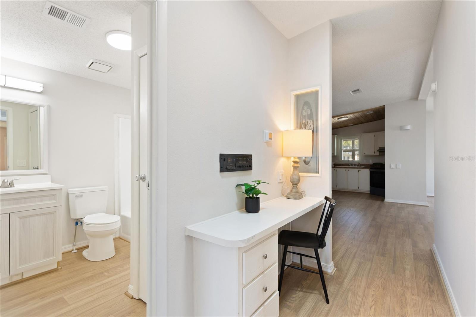 LADY LAKE ORANGE BLOSSOM GARDENS UNIT 12 - Residential