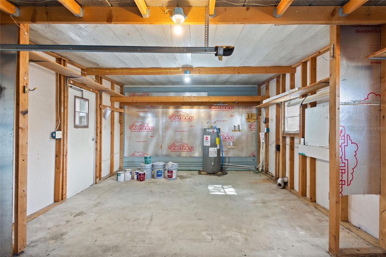 LADY LAKE ORANGE BLOSSOM GARDENS UNIT 12 - Residential