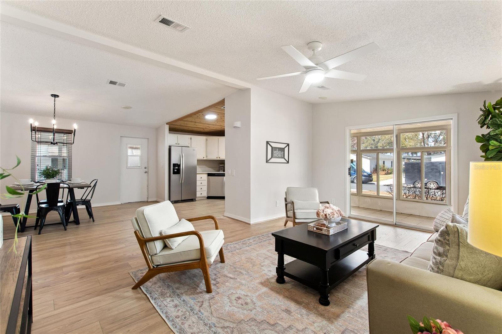 LADY LAKE ORANGE BLOSSOM GARDENS UNIT 12 - Residential