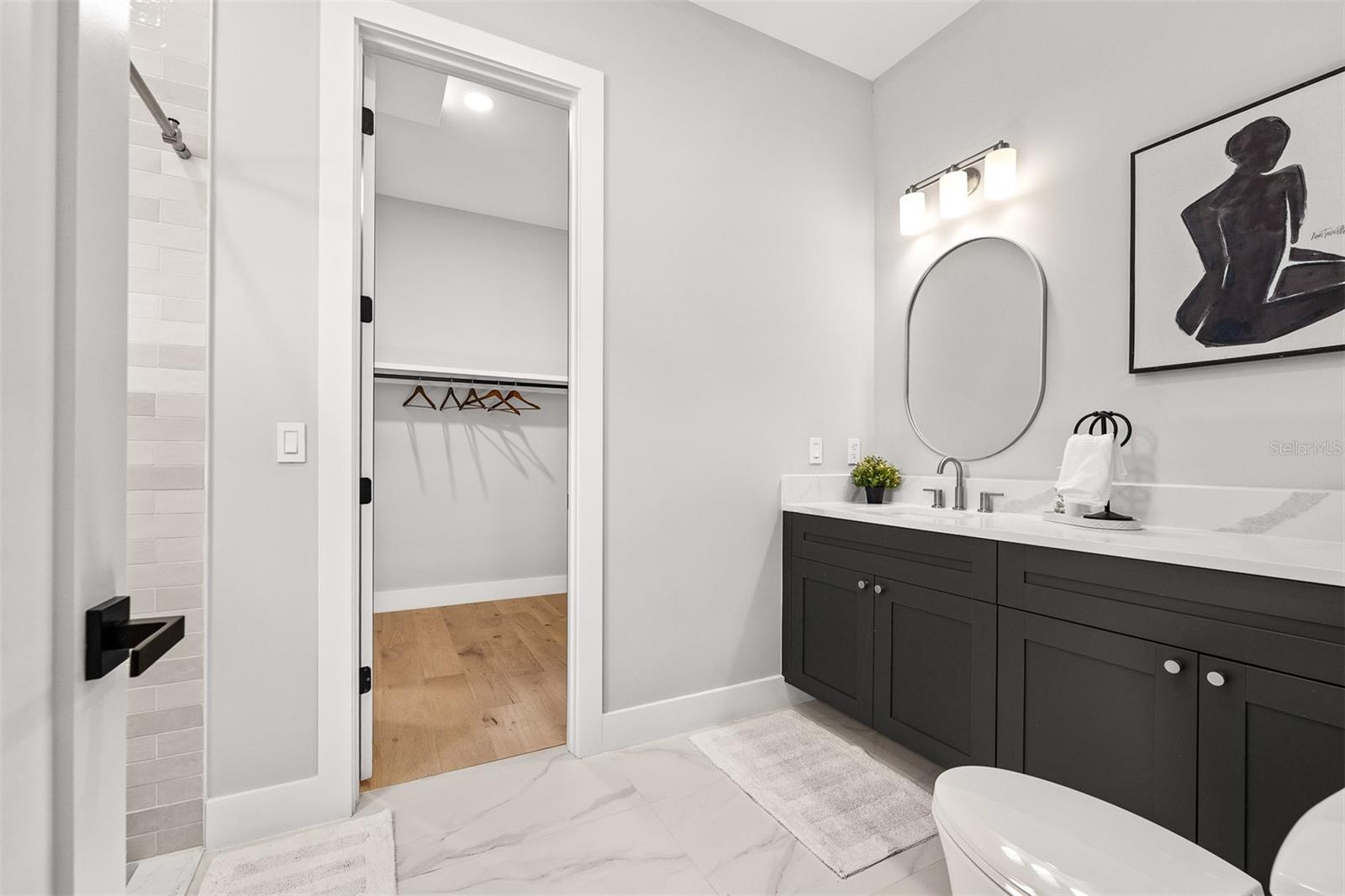 COLLEGE PARK - Residential