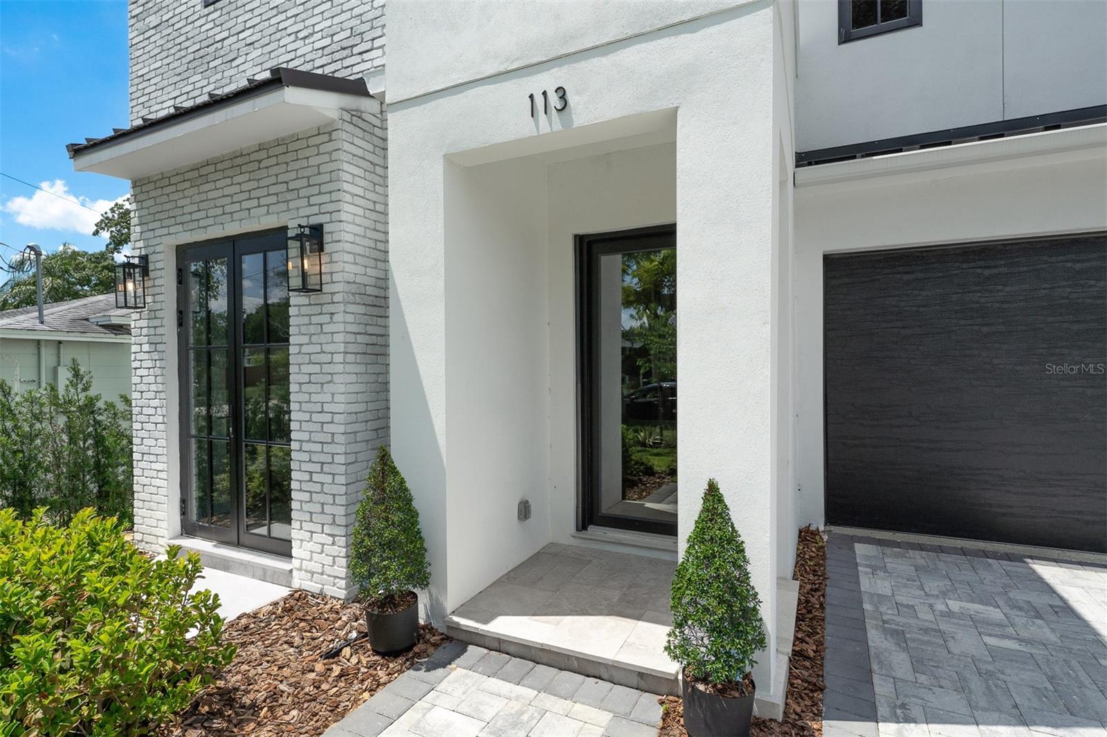 113 W EVANS STREET