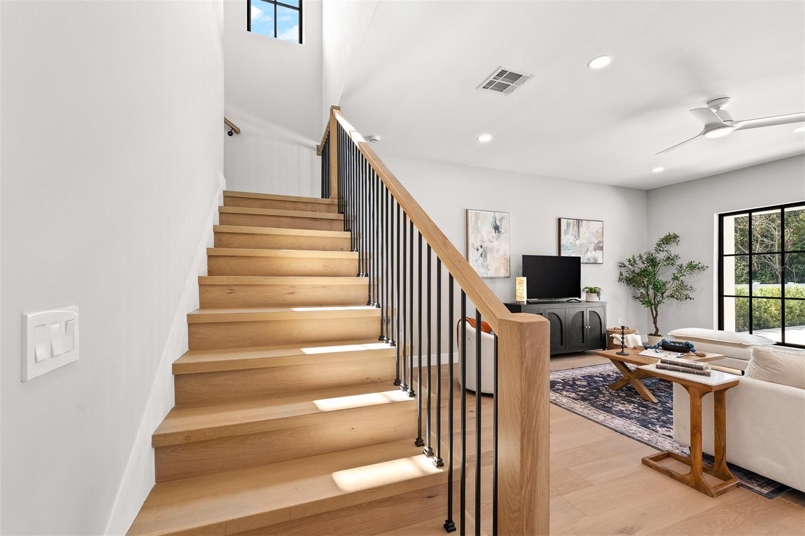 COLLEGE PARK - Residential