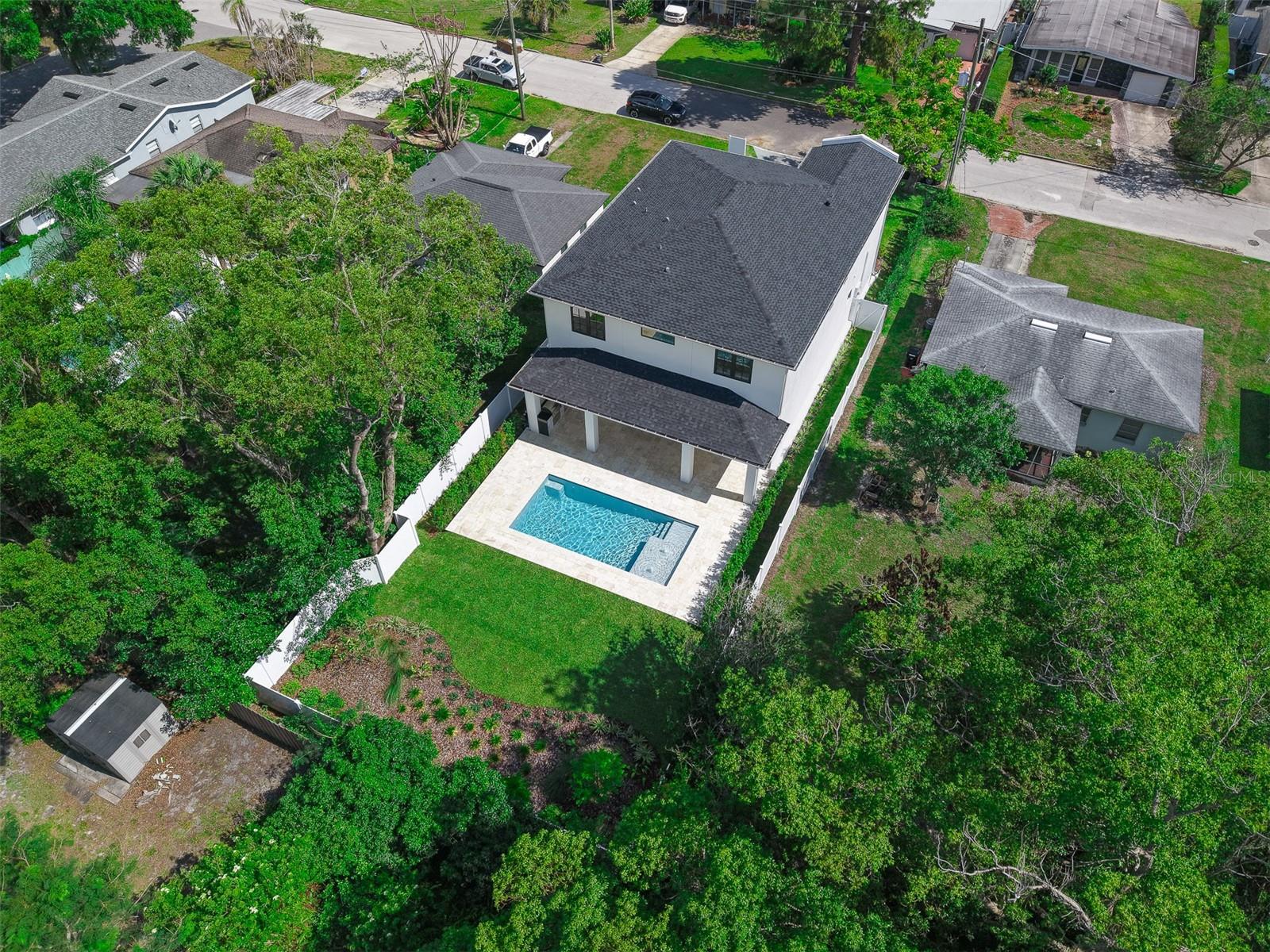 COLLEGE PARK - Residential