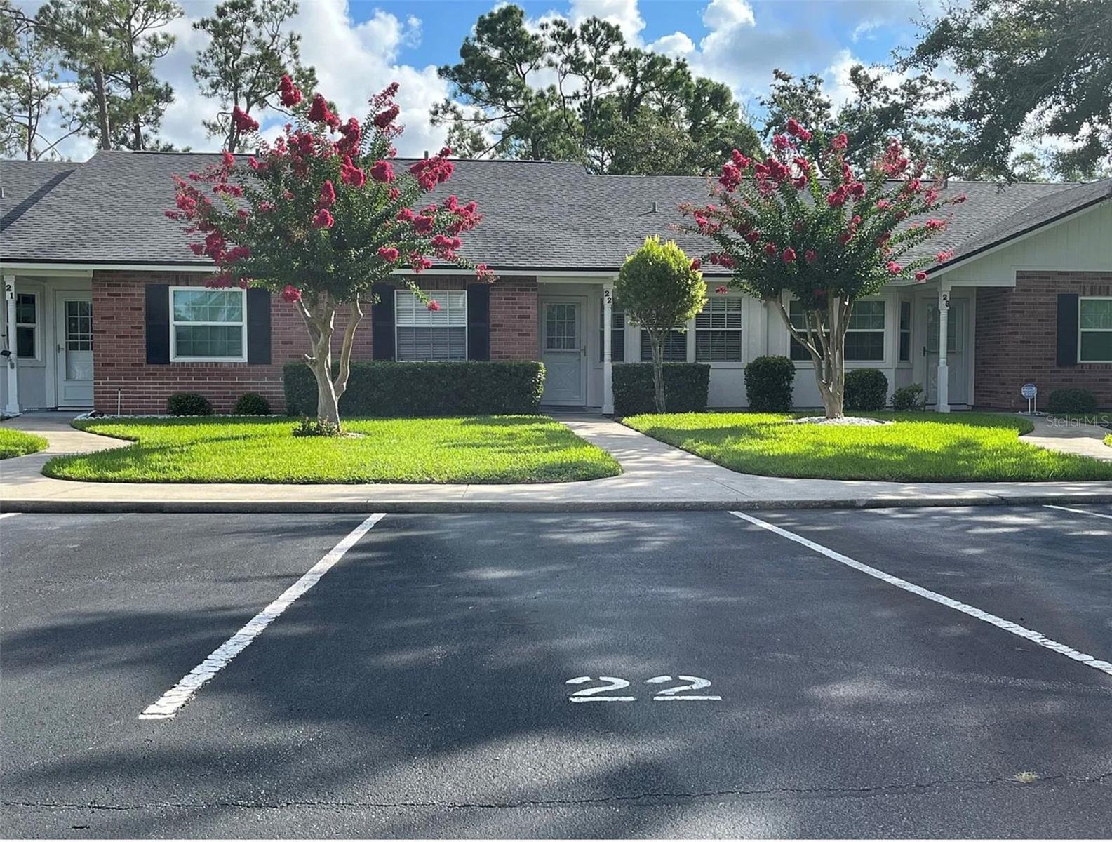 KINGS COLONY - Residential