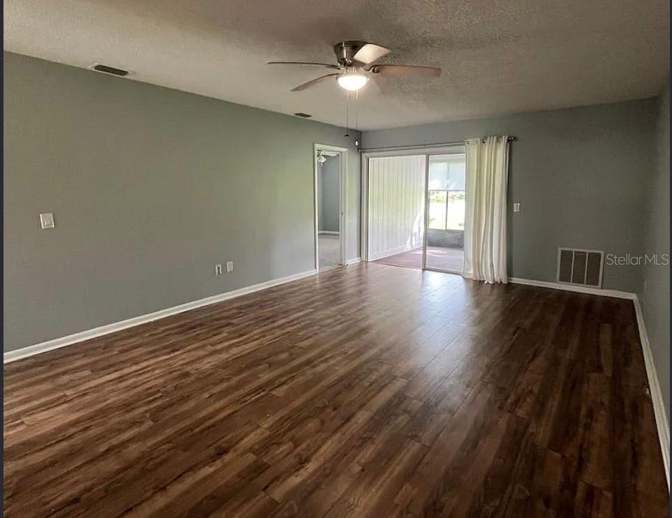 KINGS COLONY - Residential