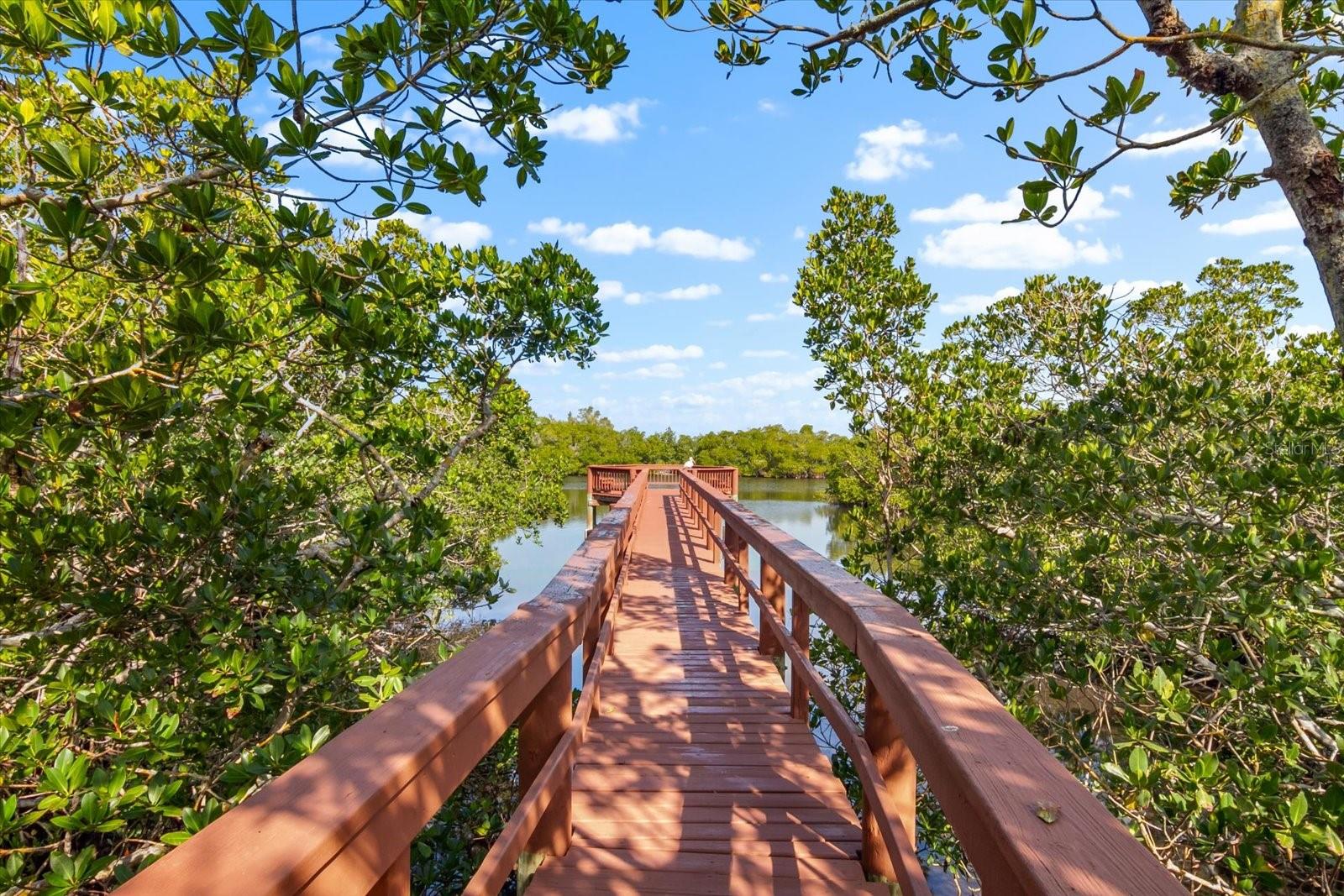 RIVERBAY TWNHMS PH ONE - Residential