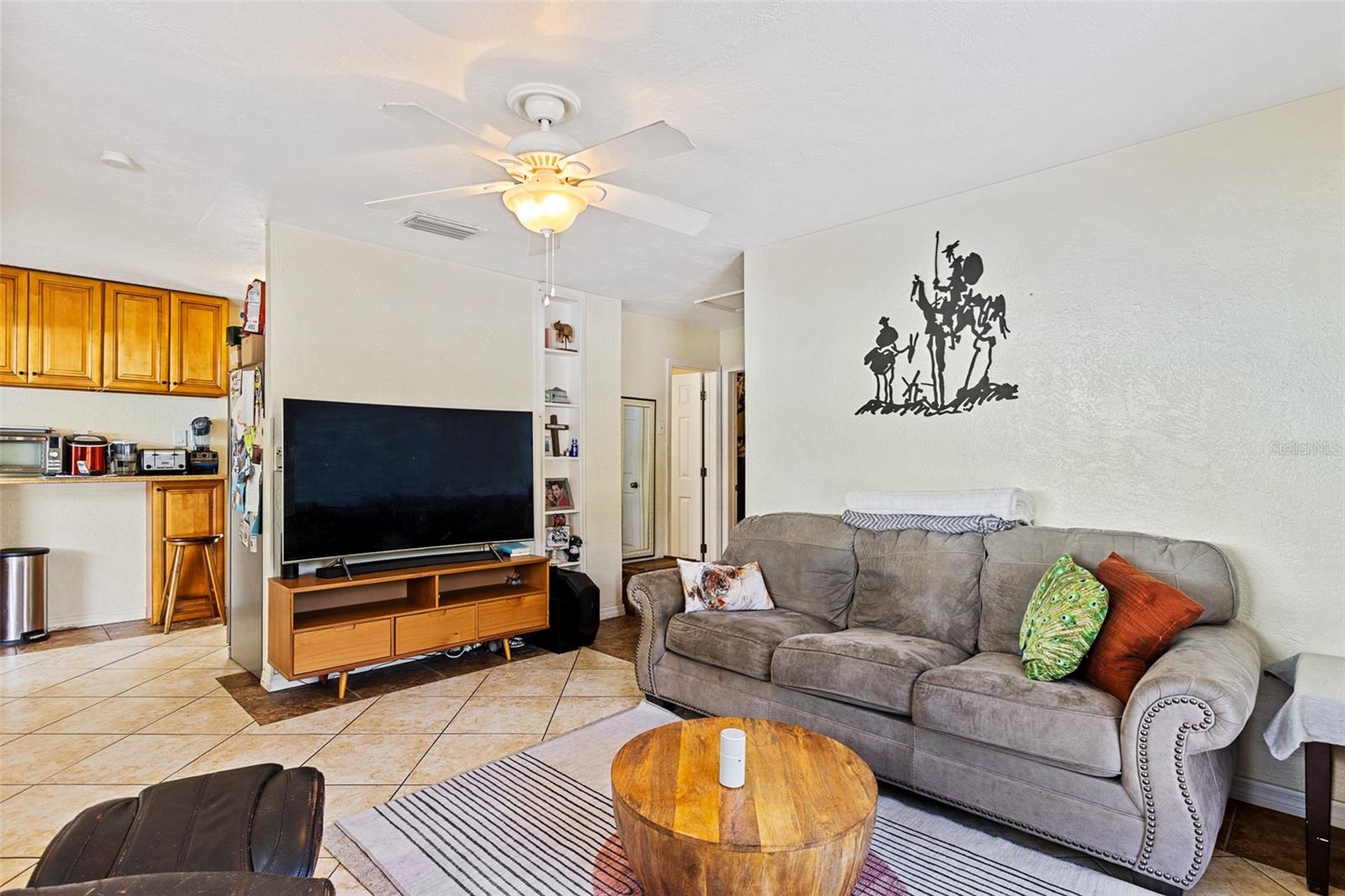 3209 SAXON DRIVE