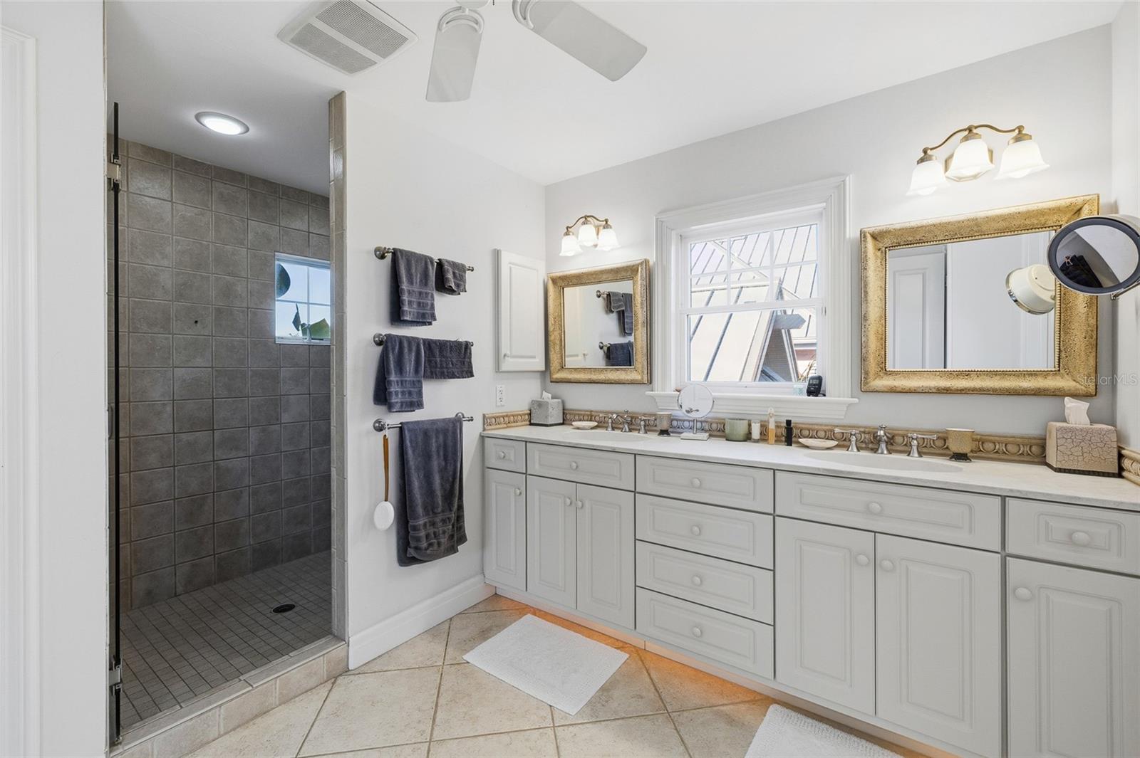 NORTH VILLAGE - Residential