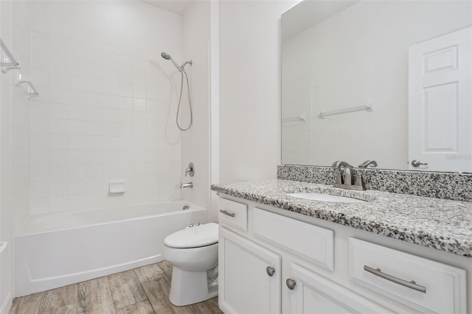 CARLISLE GRAND PH 2 - Residential