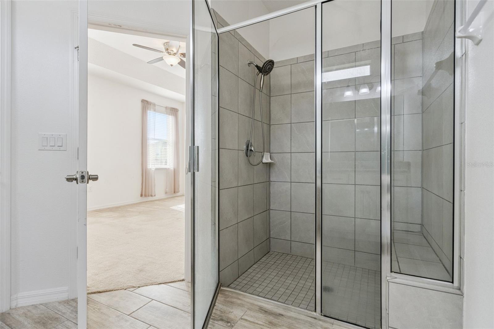 CARLISLE GRAND PH 2 - Residential