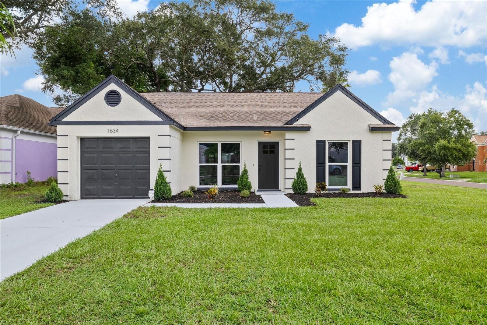 1634 CROSSRIDGE DRIVE