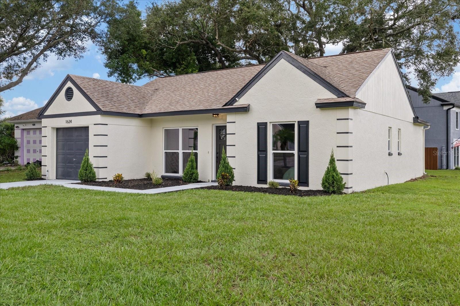 1634 CROSSRIDGE DRIVE