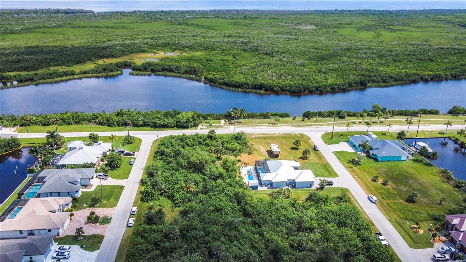 PORT CHARLOTTE SEC 093 - Land