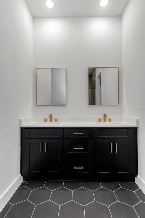 Tiny photo for 11430 SW 61st Place Road, Ocala, FL 34481 (MLS # O6352609)