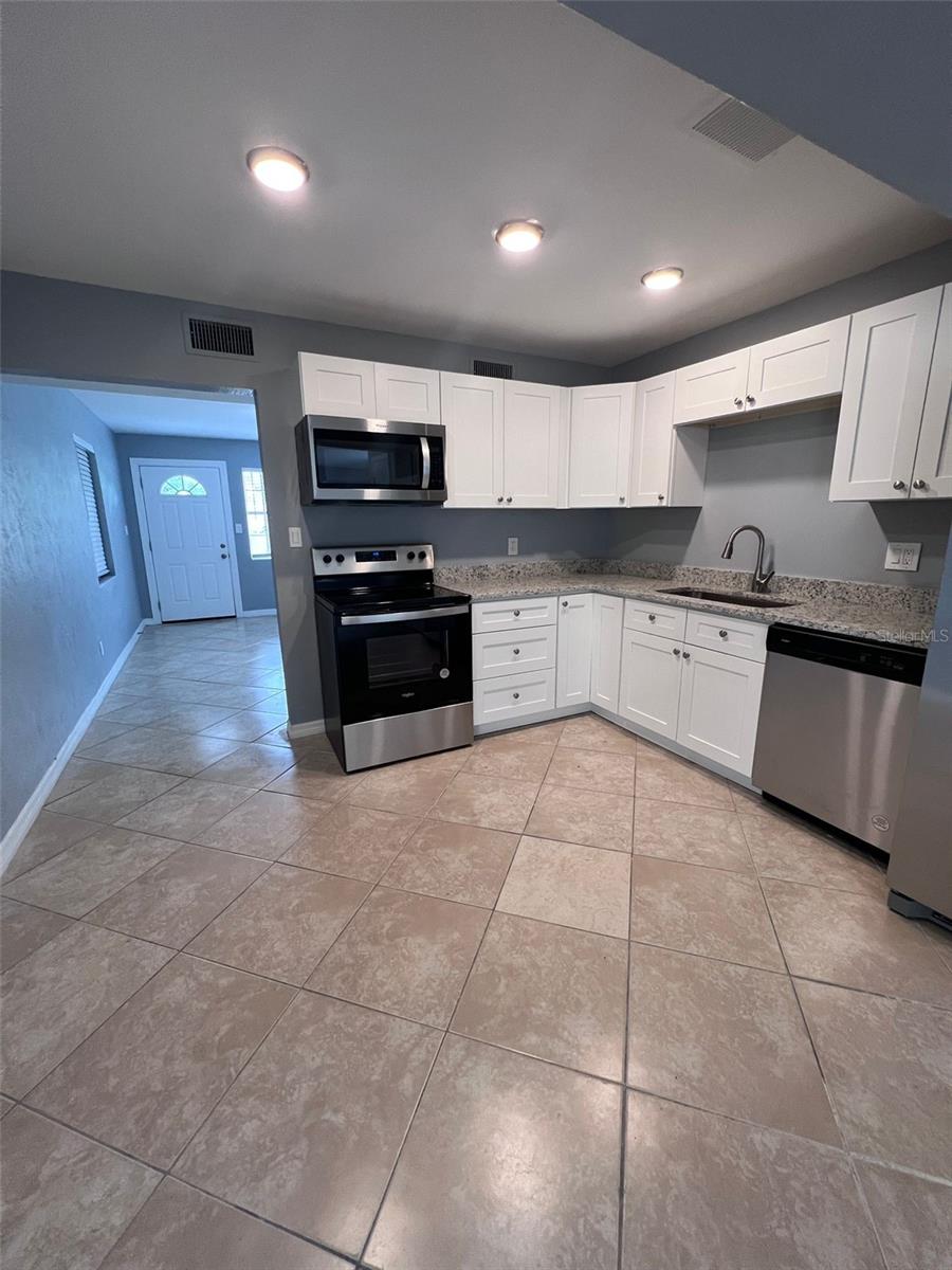 HILLCREST - Residential