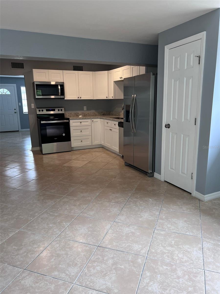 HILLCREST - Residential