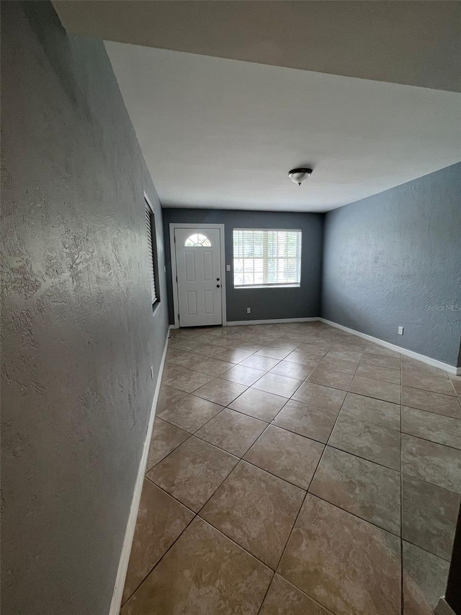 HILLCREST - Residential
