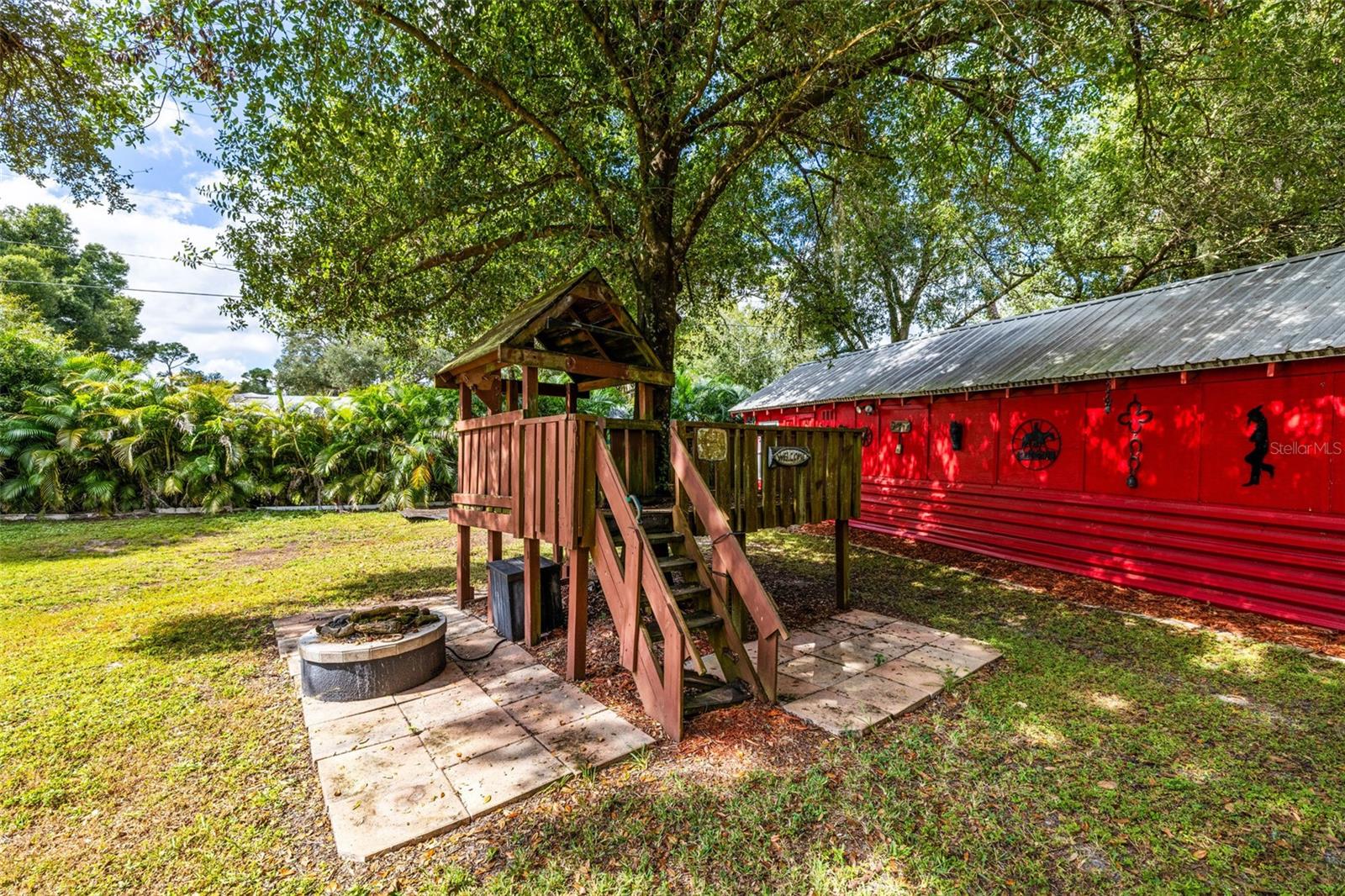 COLONIAL ACRES - Residential