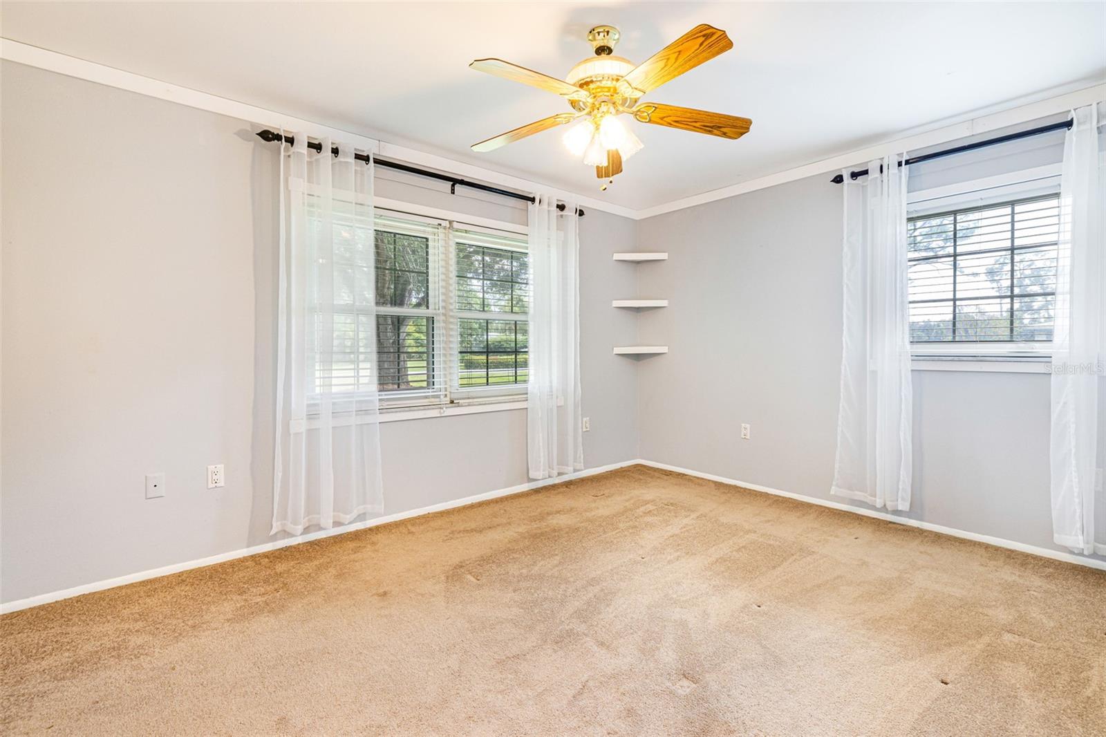 COLONIAL ACRES - Residential