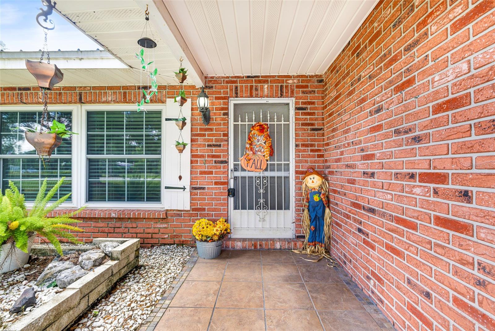 COLONIAL ACRES - Residential