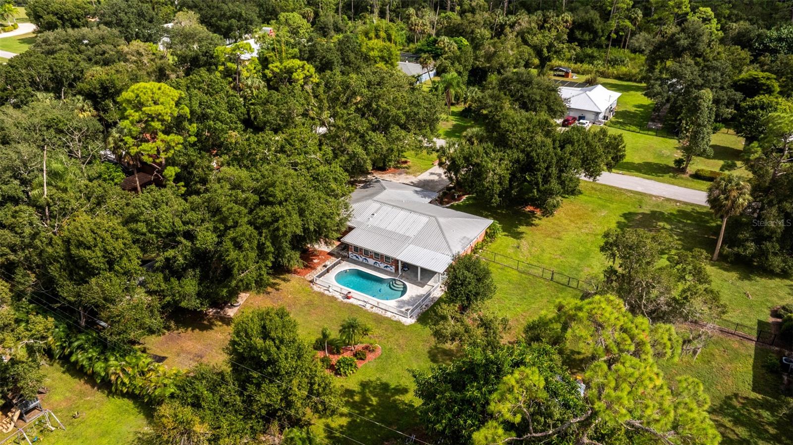 COLONIAL ACRES - Residential