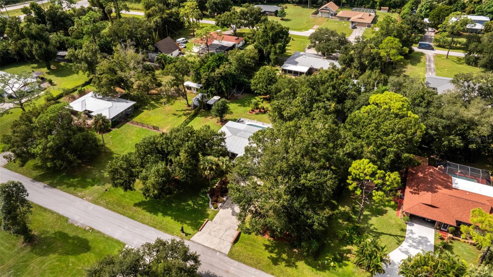 COLONIAL ACRES - Residential