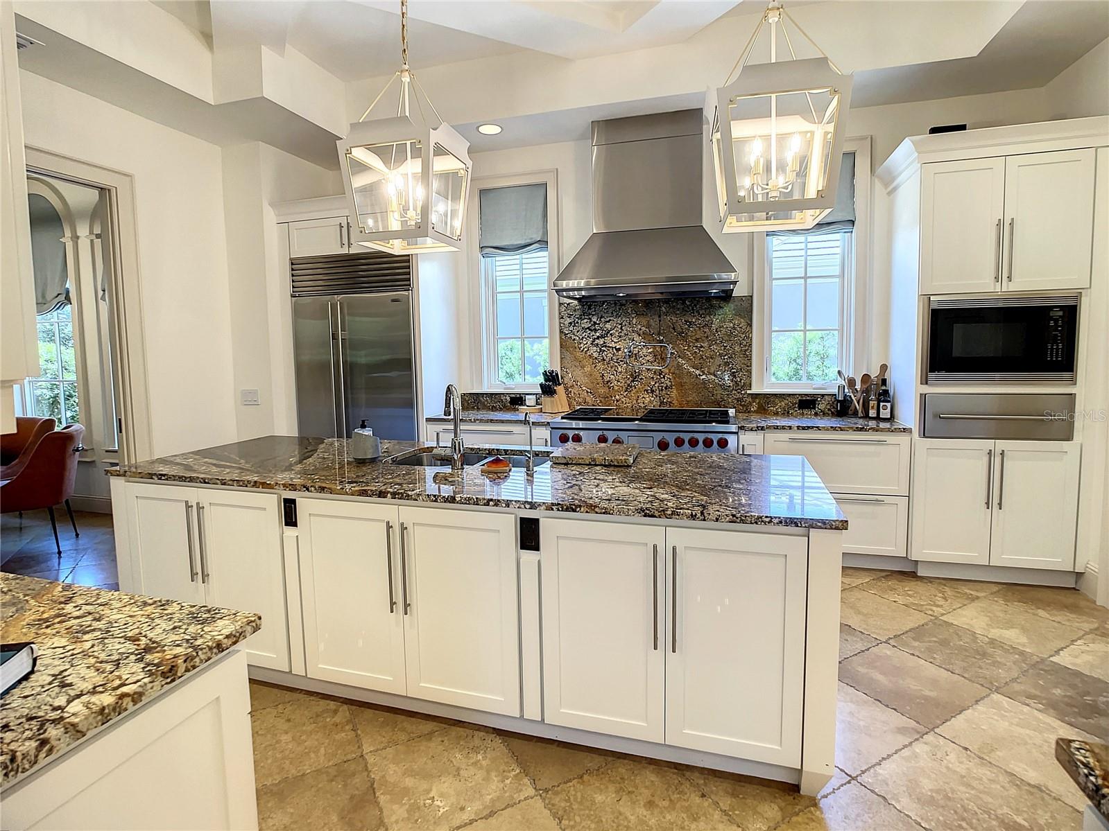 LAKE CLUB PH I - Residential