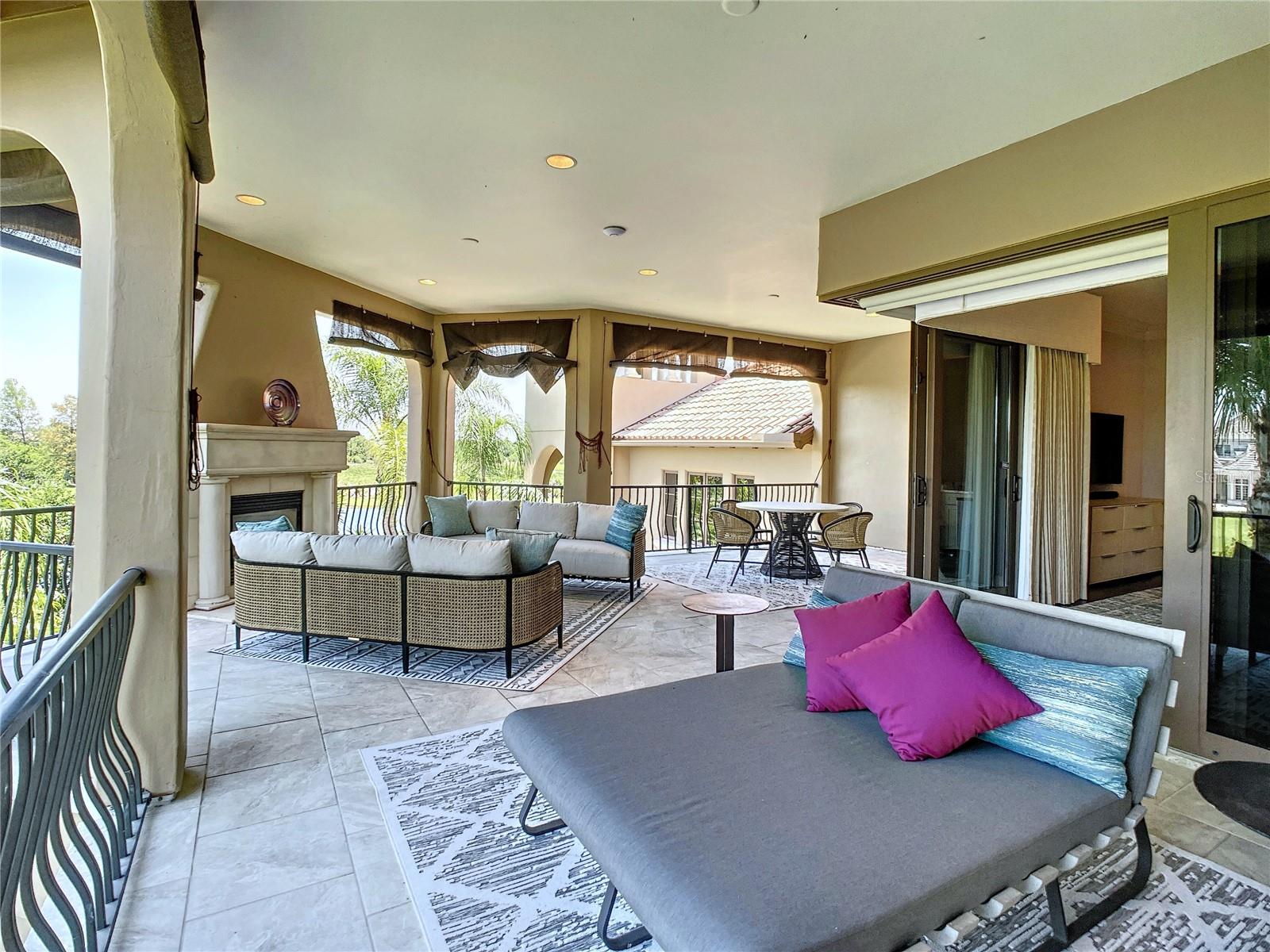 LAKE CLUB PH I - Residential