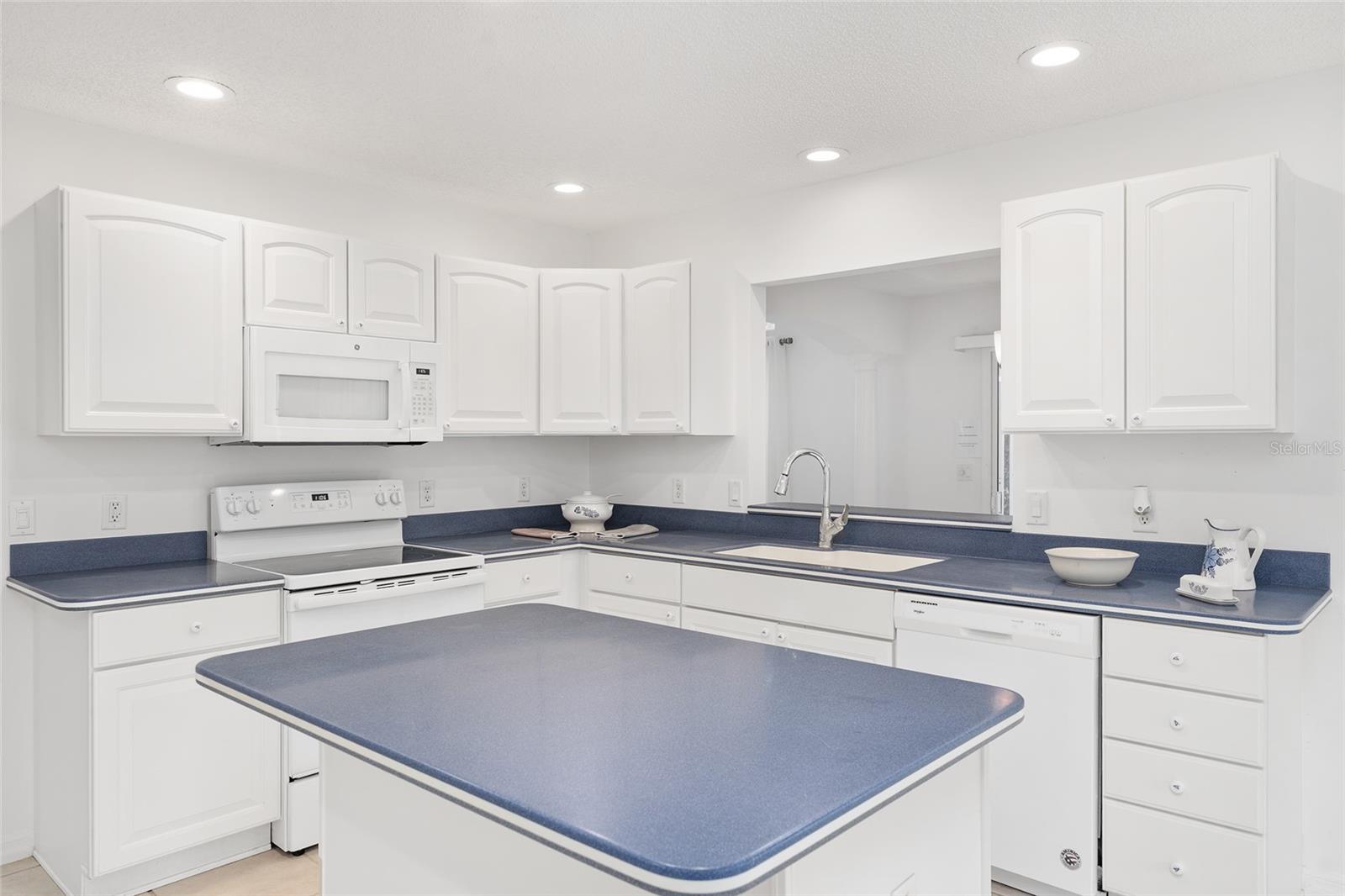 VILLAGES OF SUMTER - Residential