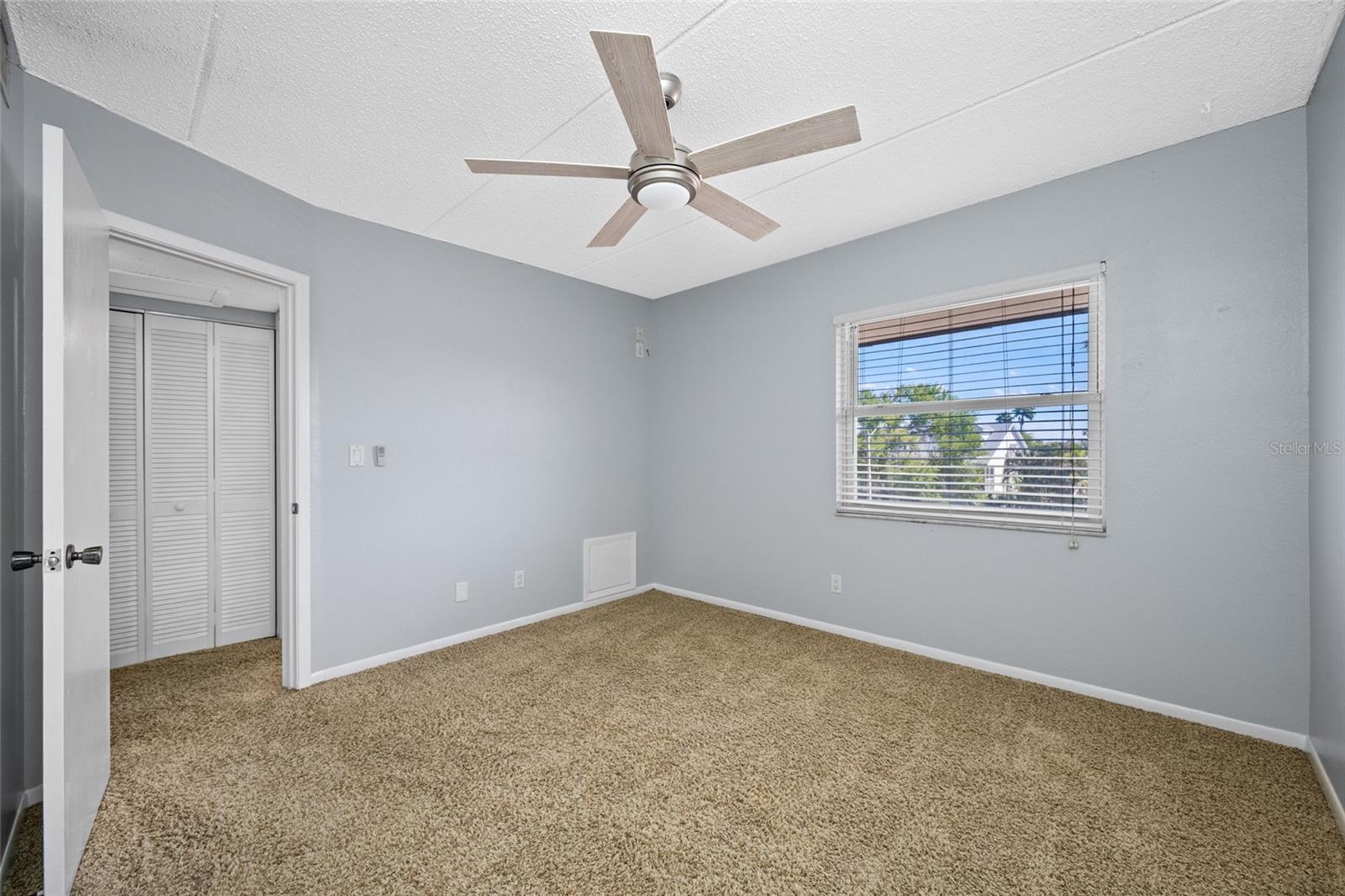 CAPRI LAGOONS CONDO - Residential
