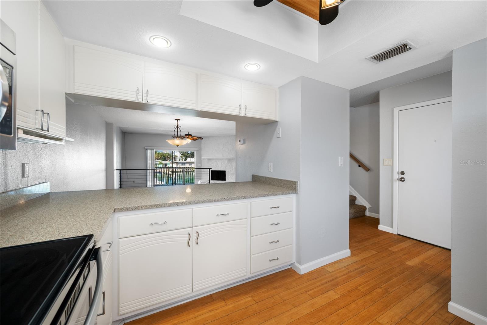 CAPRI LAGOONS CONDO - Residential