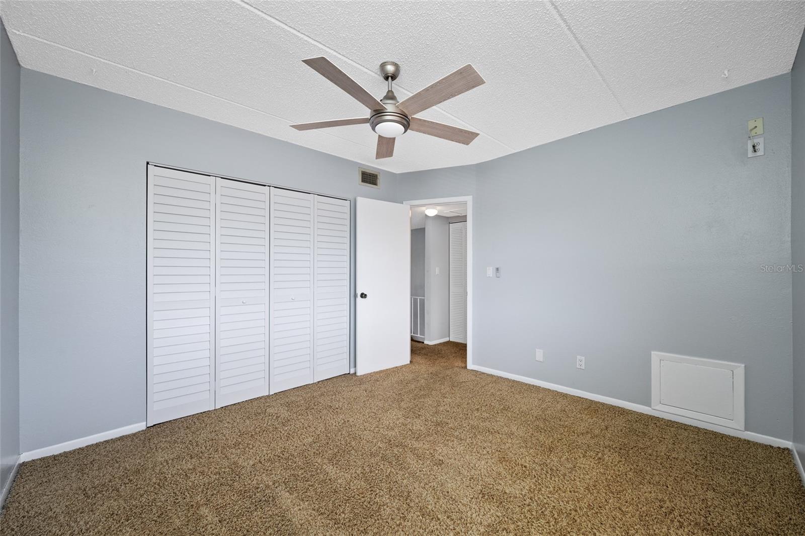 CAPRI LAGOONS CONDO - Residential