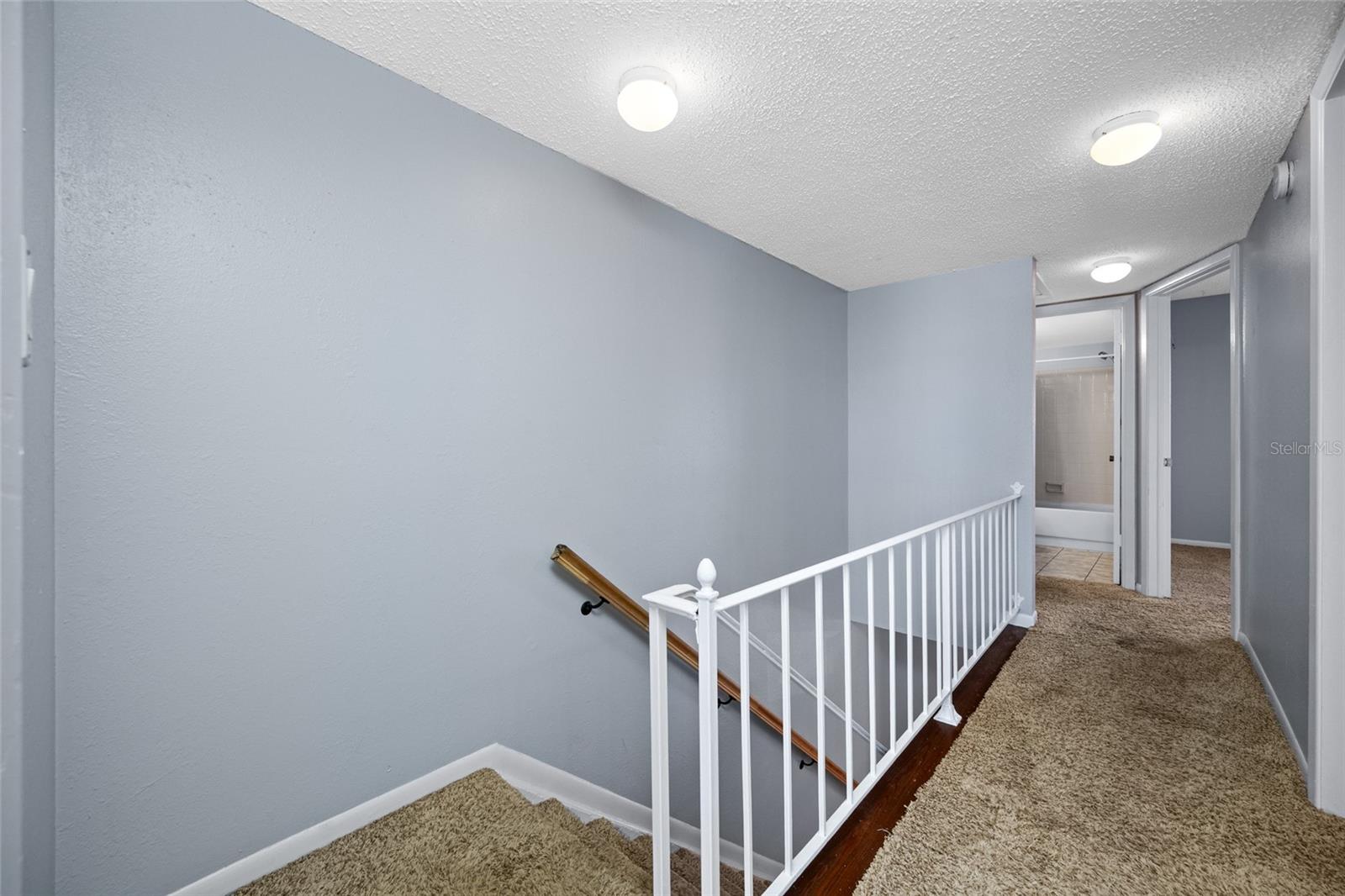 CAPRI LAGOONS CONDO - Residential