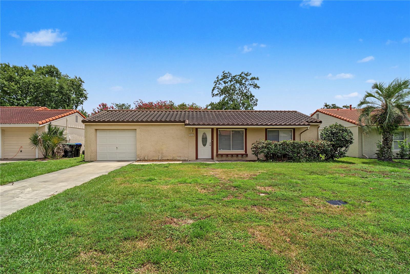 10145 BLUFF COURT