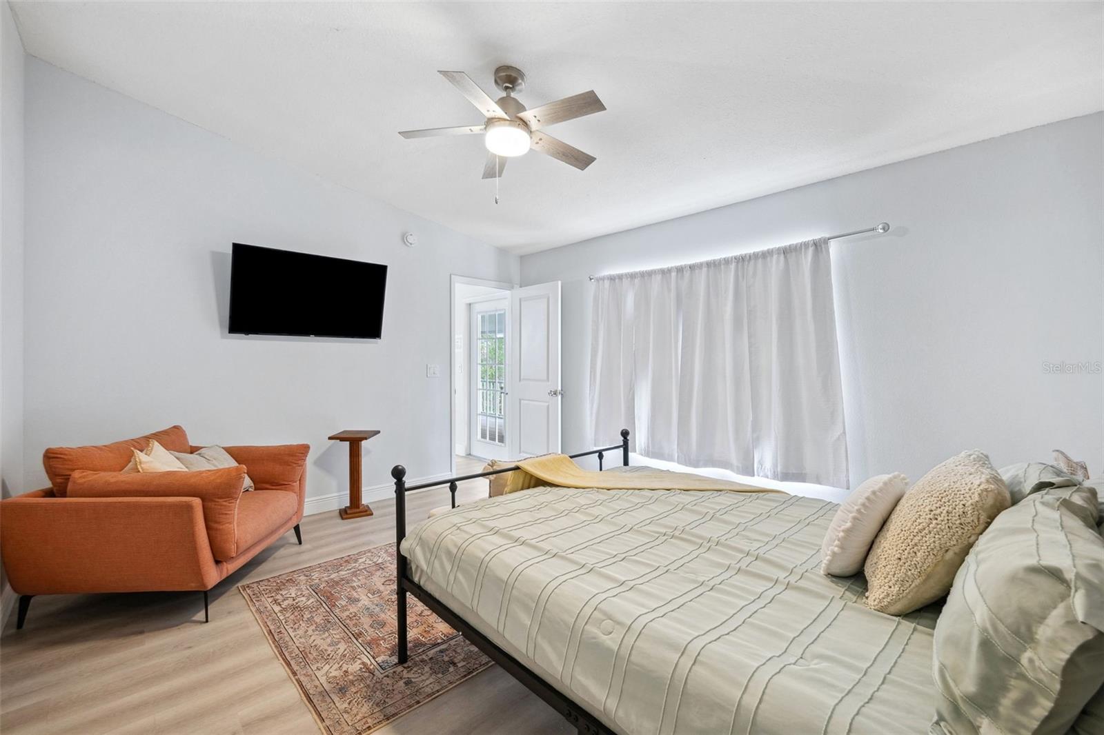 LUANA ISLES 1ST ADD - Residential