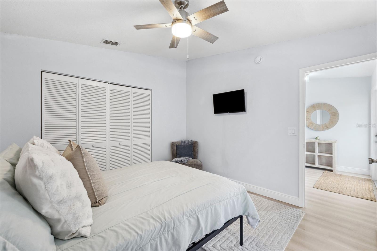LUANA ISLES 1ST ADD - Residential