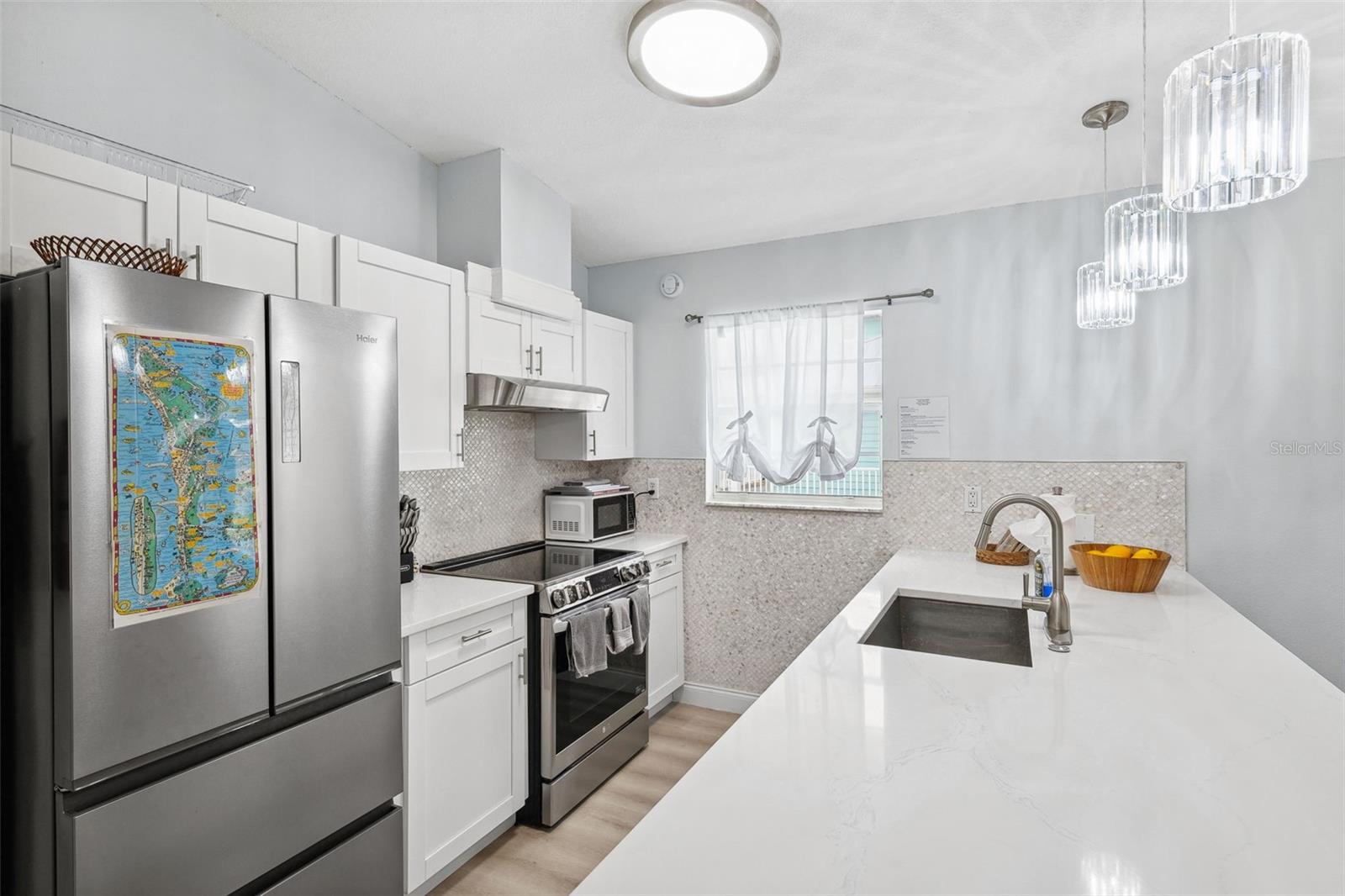 LUANA ISLES 1ST ADD - Residential