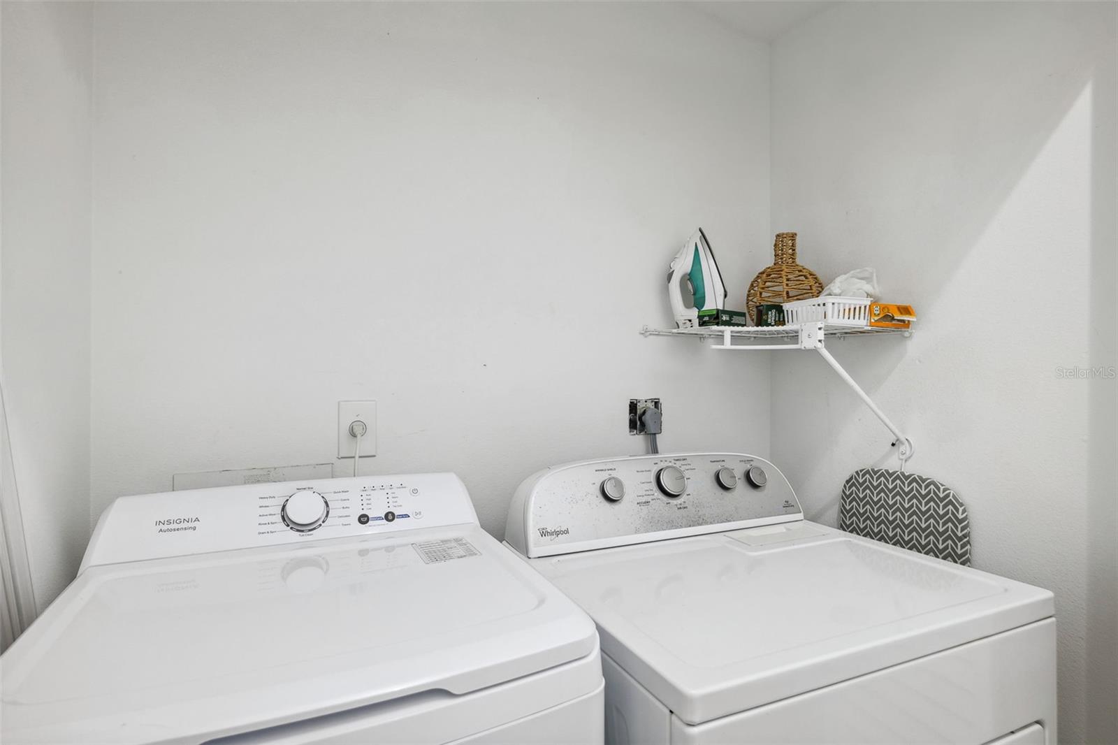 LUANA ISLES 1ST ADD - Residential