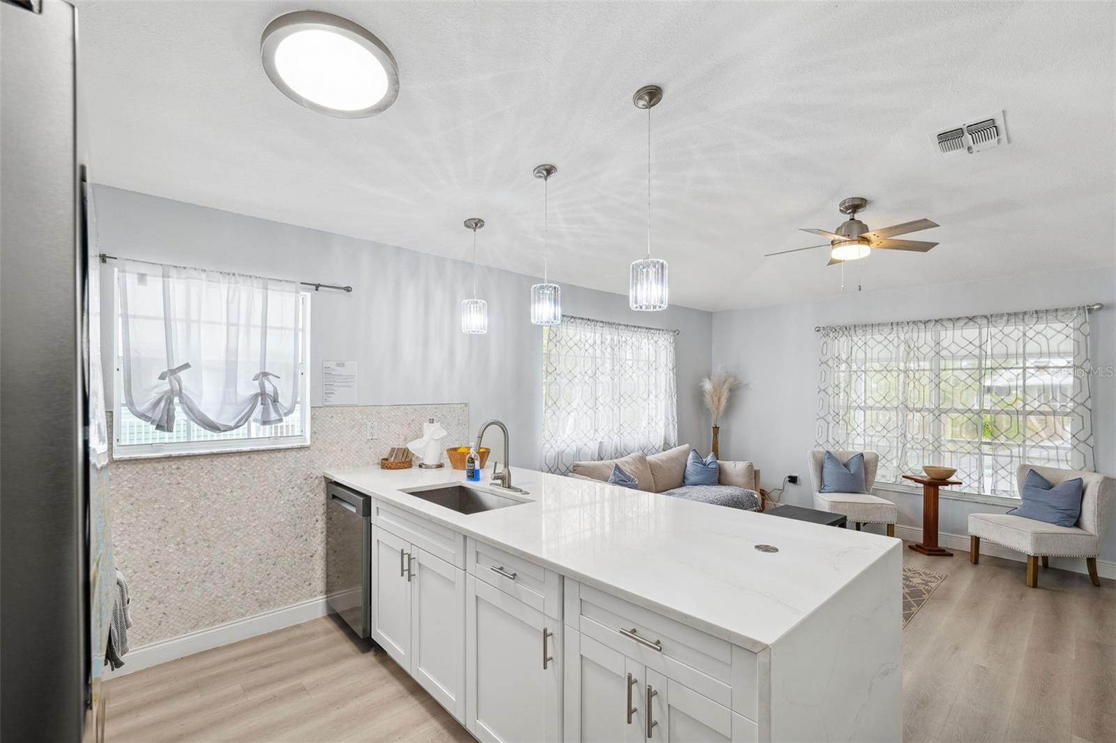 LUANA ISLES 1ST ADD - Residential