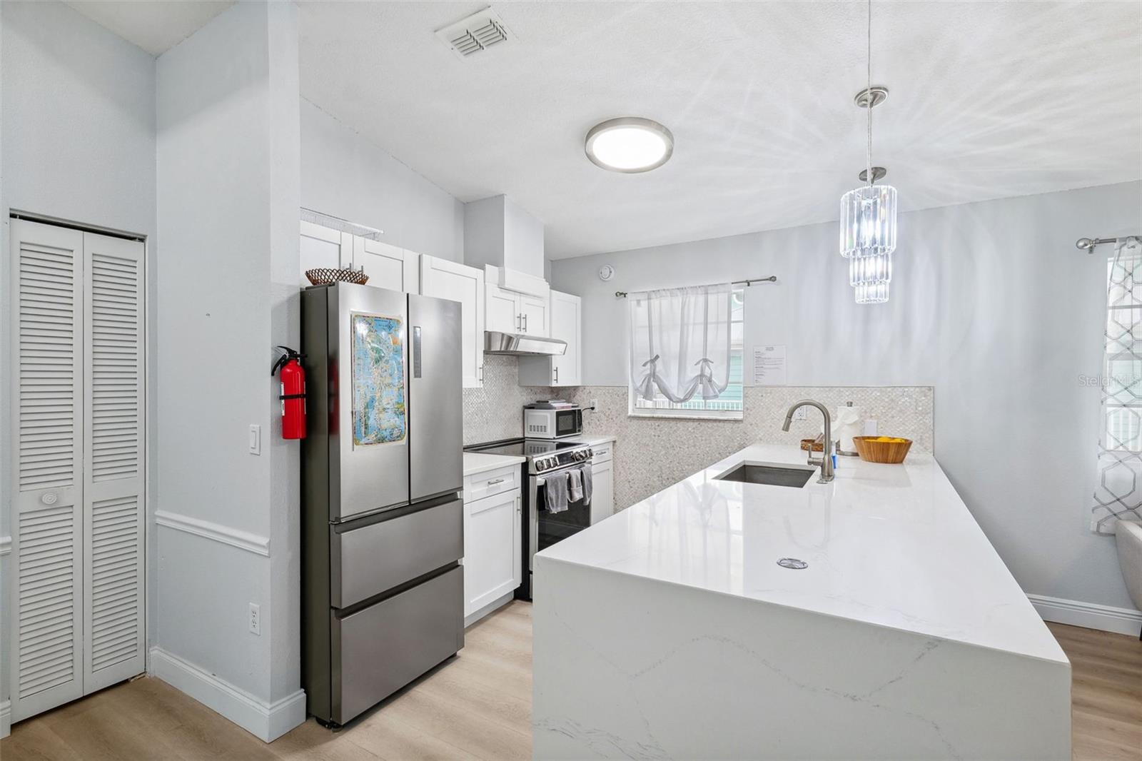 LUANA ISLES 1ST ADD - Residential